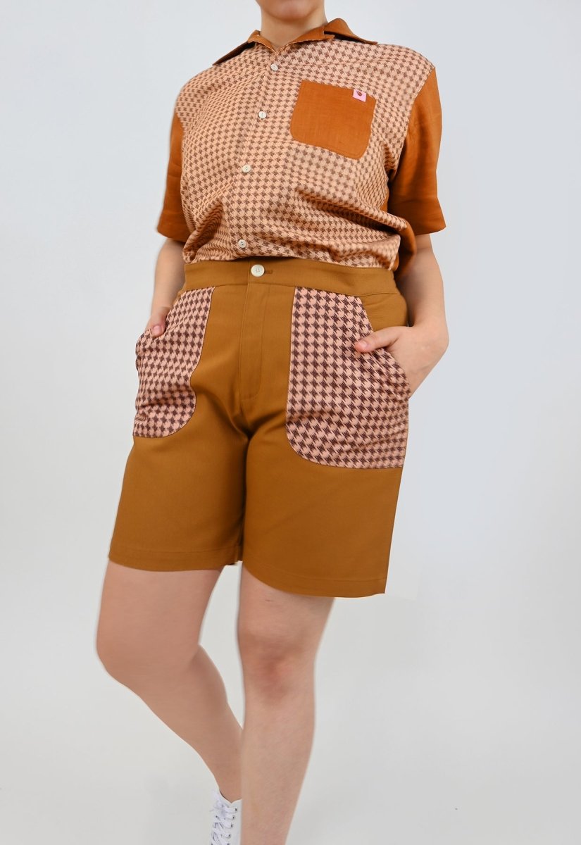 "Beetletooth" Shorts - Caramel